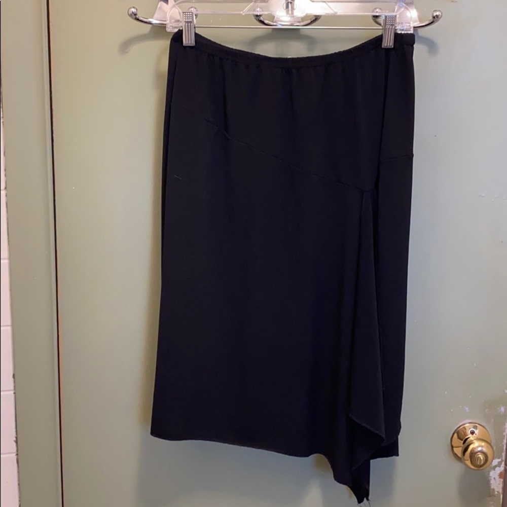 Black Banner Skirt With Ruffle